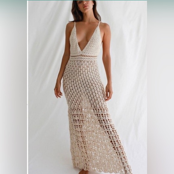 Flook The Label Dresses & Skirts - Flook the Label Willow Hand Crocheted Maxi Dress Size S